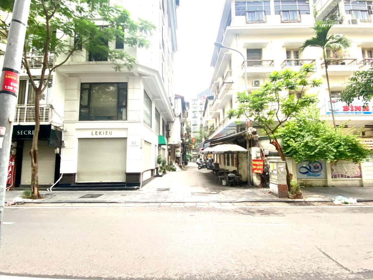 Cozy Homestay With Large Bed, Private Bathroom, Large Balcony Hanoi Eksteriør bilde