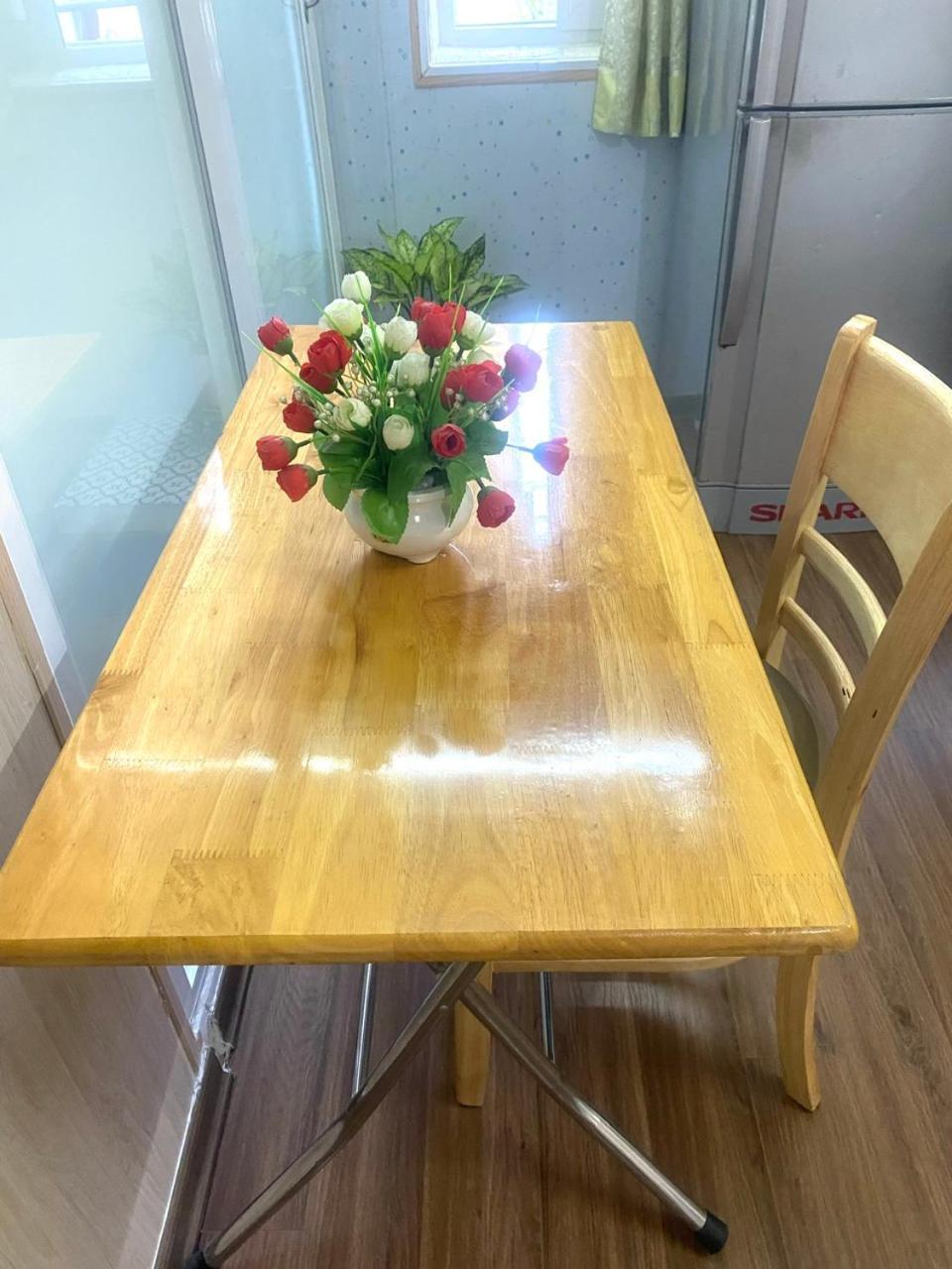 Cozy Homestay With Large Bed, Private Bathroom, Large Balcony Hanoi Eksteriør bilde
